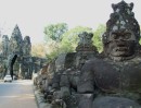 cambodia 178 * Dmonen beim Eingang zu Angkor Thom * 3678 x 2819 * (1.3MB)